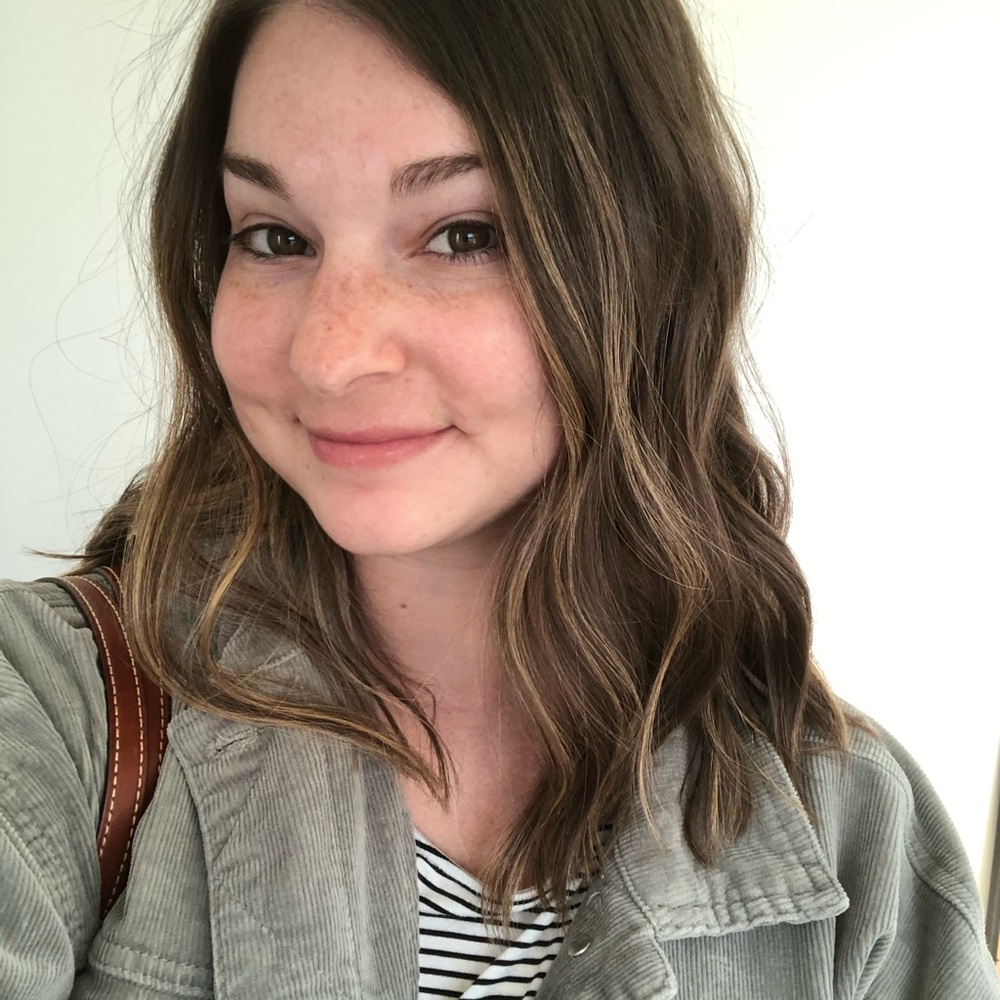 Meet your Posher, Crystal